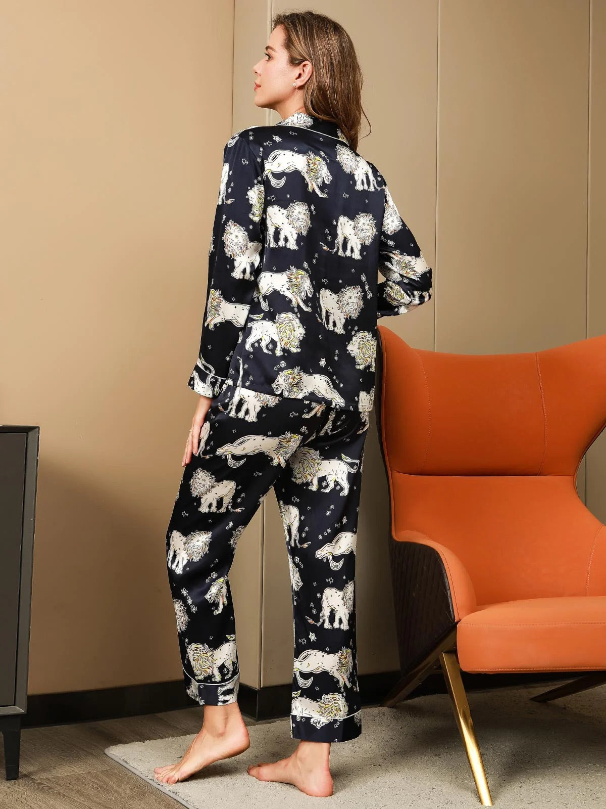 Dark Blue Lion Printed Pure Silk Pajamas Set