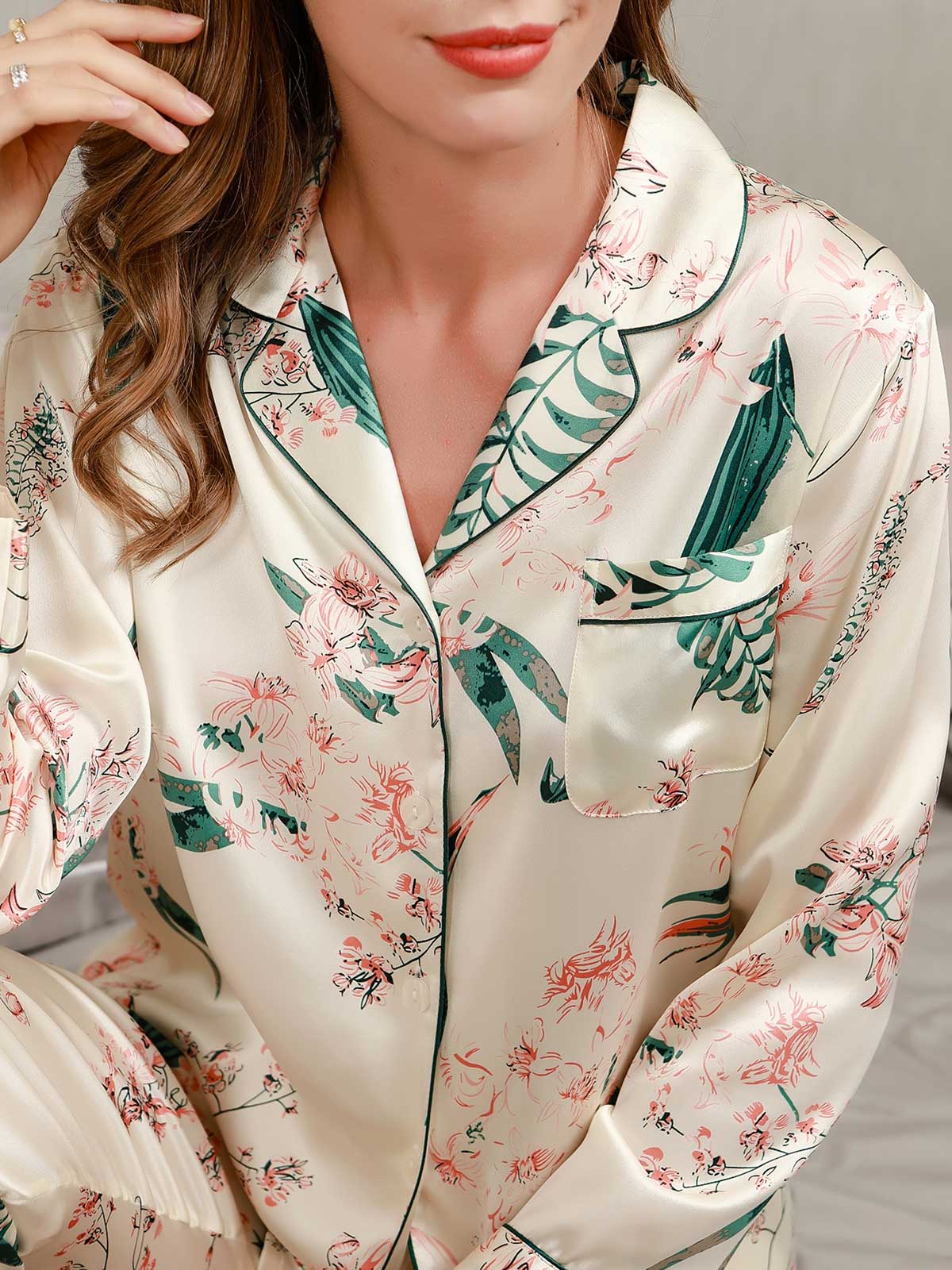Ivory Floral Pattern Printed Pure Silk Pajamas Set