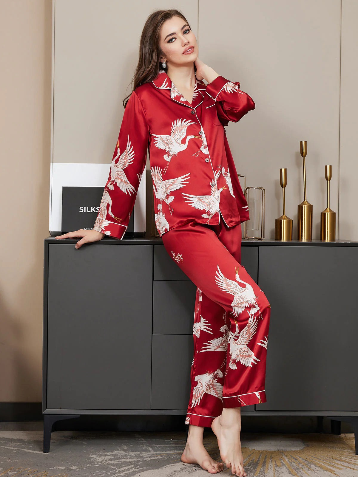 Dark Red Swan Pattern Printed Pure Silk Pajamas Set