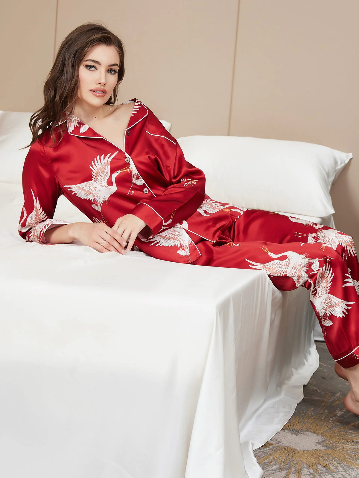 Dark Red Swan Pattern Printed Pure Silk Pajamas Set
